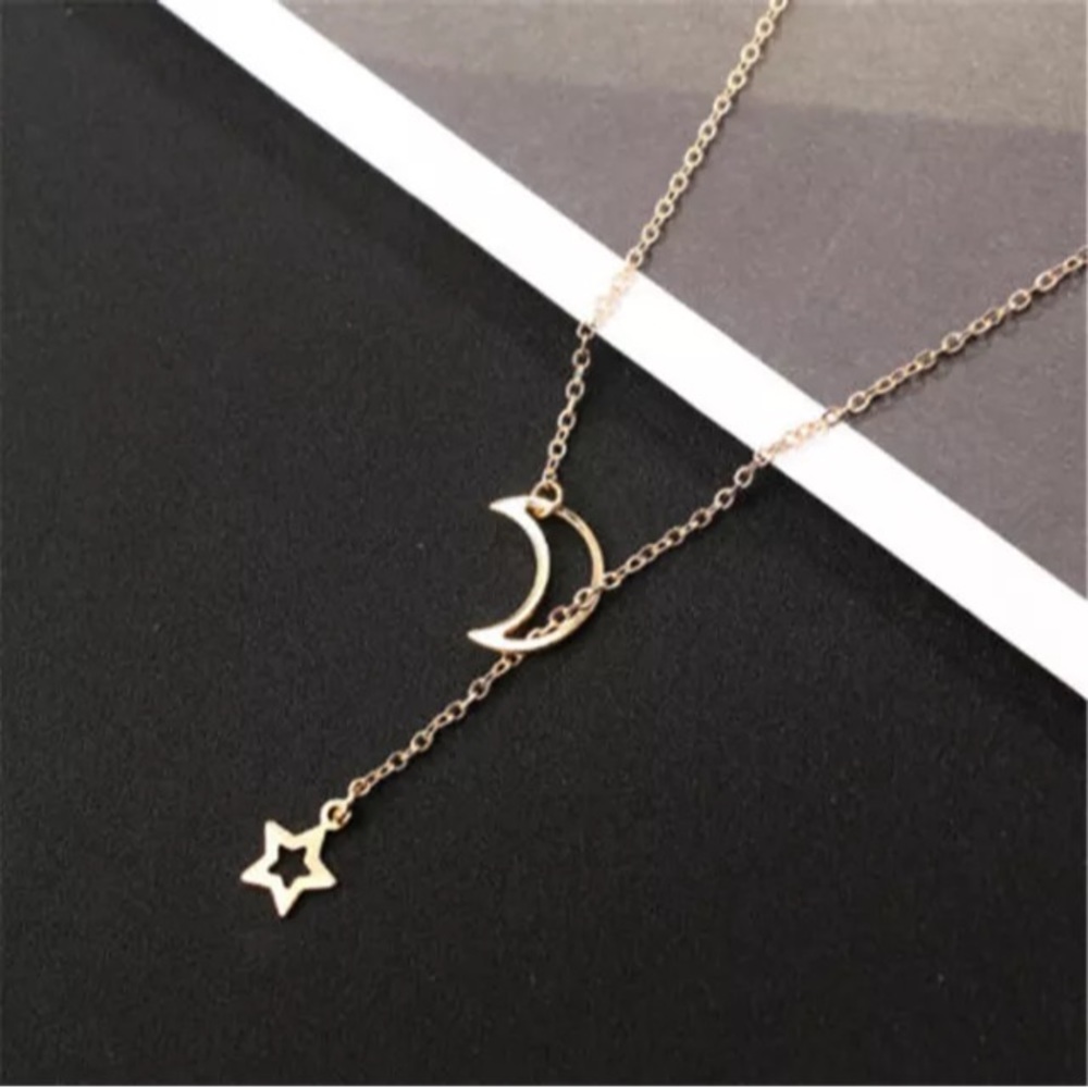 ▫️5 for $25▫️ Moon Lariat - Picture 2 of 3